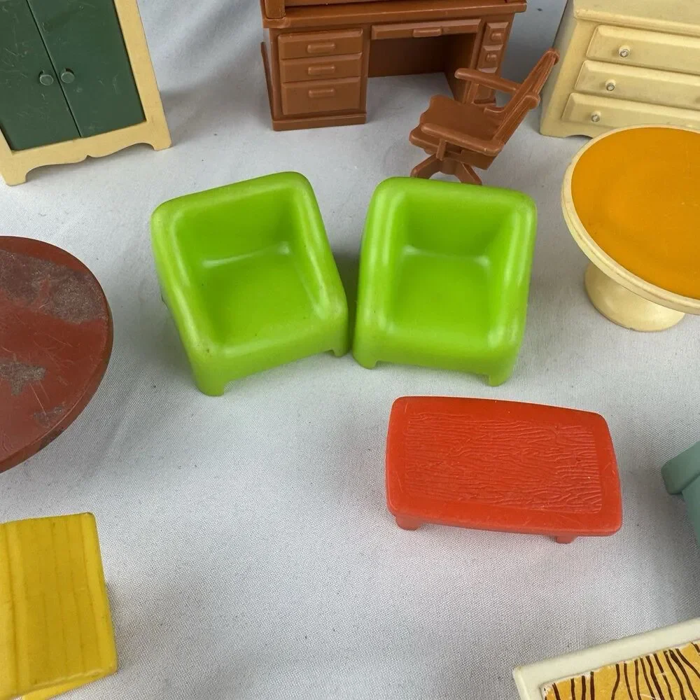 Fisher Price Vintage FP Lot w Secretary Rollaway Desk & Chair Dressers Table
